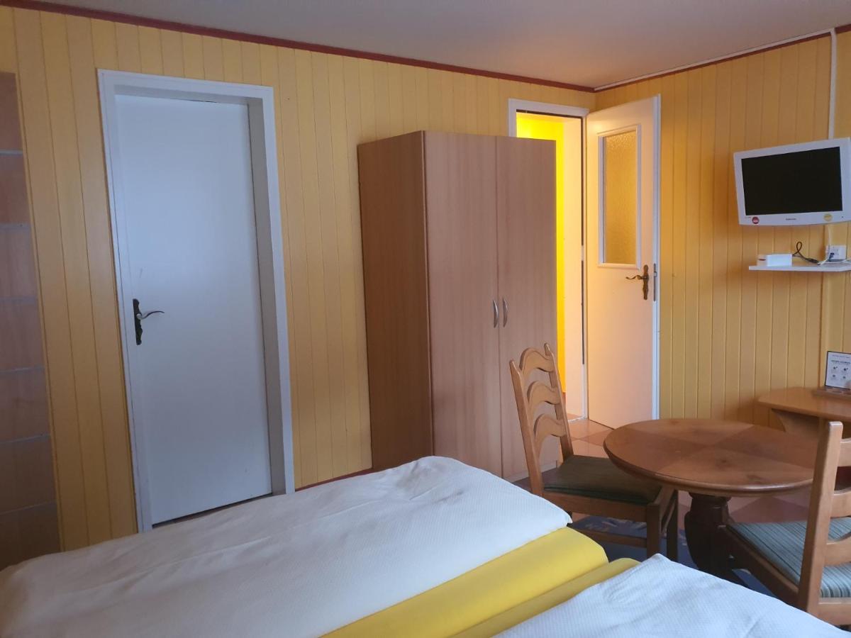 Hotel Klein Matterhorn รานดา ภายนอก รูปภาพ