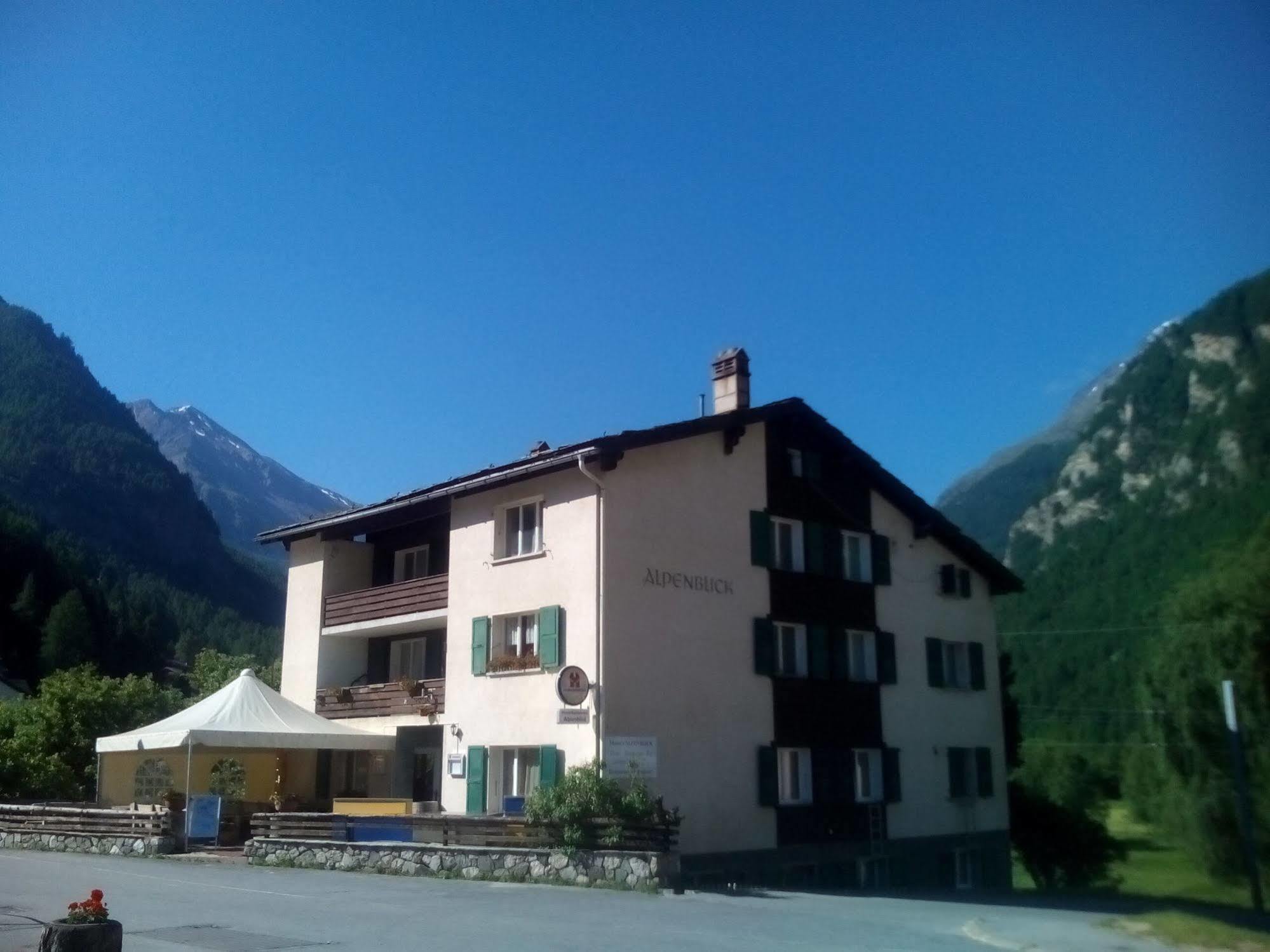 Hotel Klein Matterhorn รานดา ภายนอก รูปภาพ